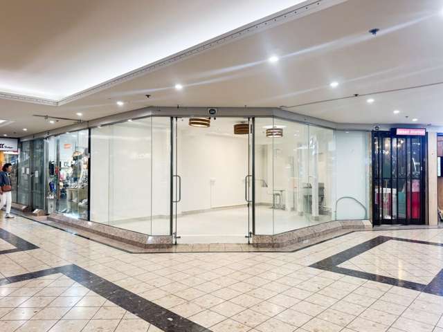 Shop 9 | 239  Queen Street City Centre_1