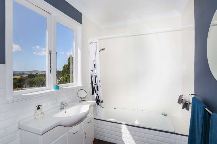 295 Settlement Road Puni_11