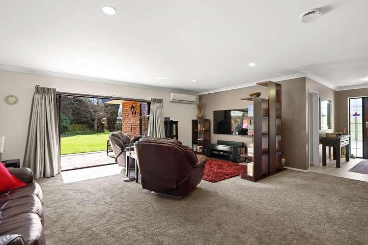 253 The Oaks Drive Cambridge_10
