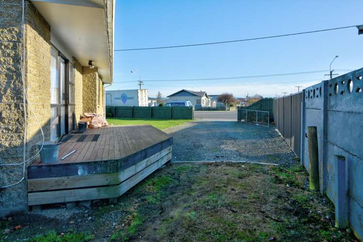 84 Main Street Mataura_12