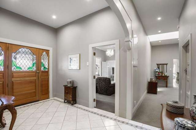 1A Burwood Crescent 1776_2