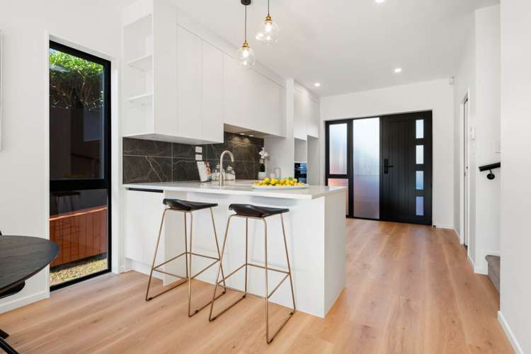 97B Walker Road Pt Chevalier_18