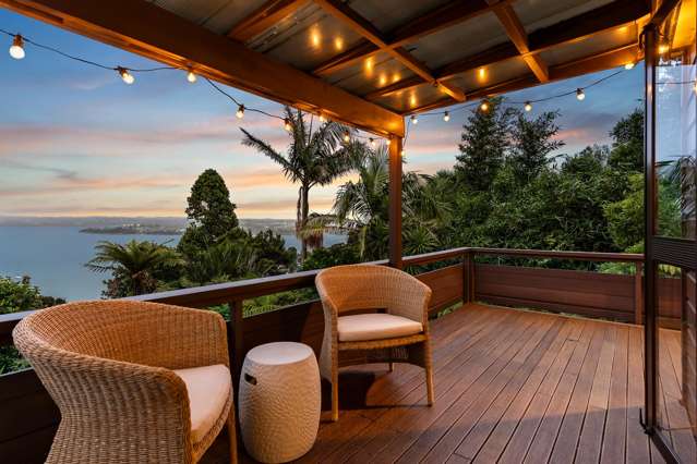 4/33-35 Teal Crescent Beach Haven_1