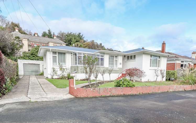 410 North Road North East Valley_26