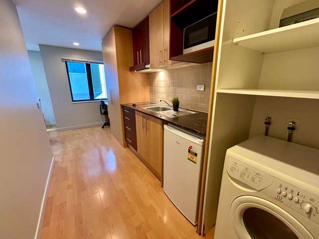 502/76 Wakefield Street City Centre_3