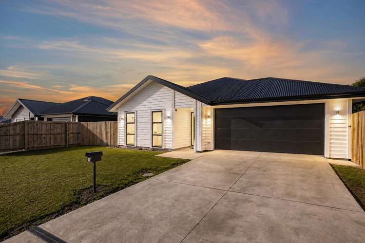 23 Clonbunny Close_0