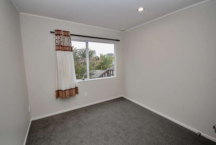 2/30 Bruce Road Glenfield_9