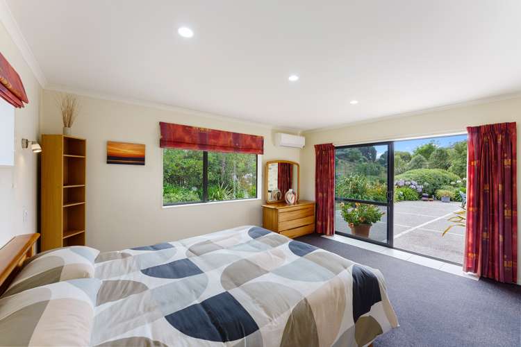 47 Rutherford Drive Waikanae Beach_10