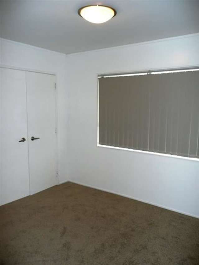 2/9 Helms Place Manurewa_3