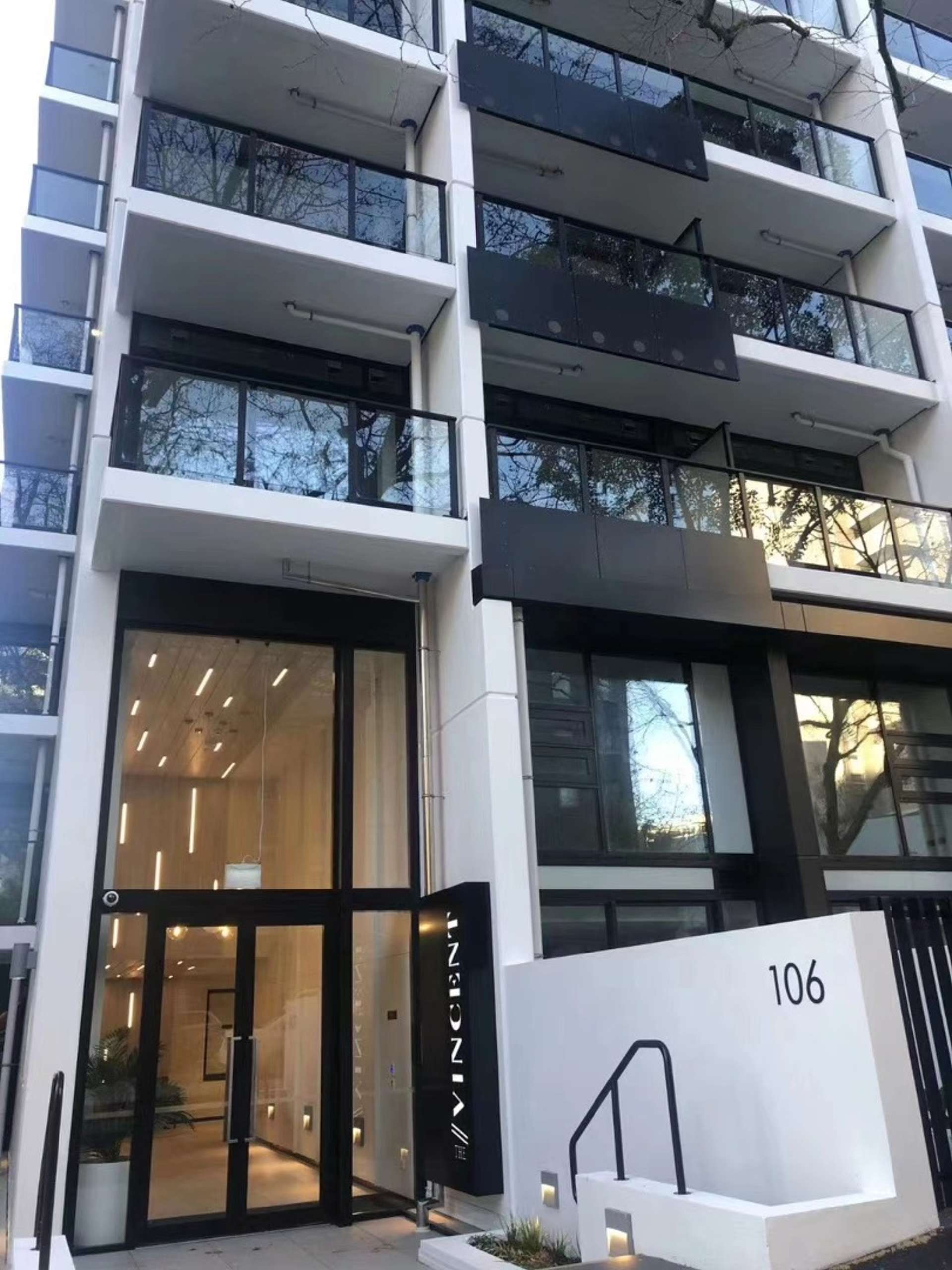 813B/106 Vincent Street 10015_0