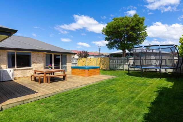 37 Burleigh Road Redwoodtown_2