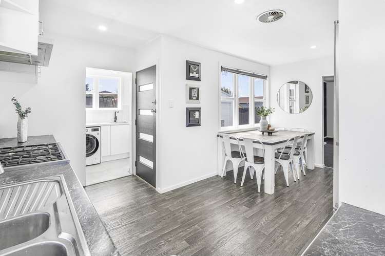 36 Yvonne Street Melville_3