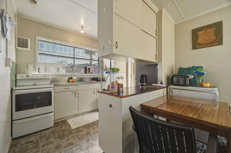 23 Clyde Street Utuhina_3
