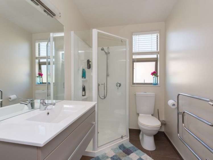 19 Alice Burn Drive Luggate_14