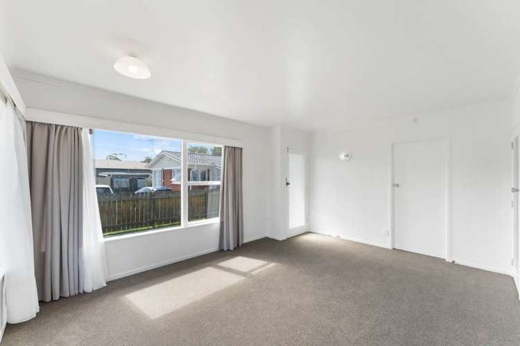 2/6 Chartwell Avenue Glenfield_2