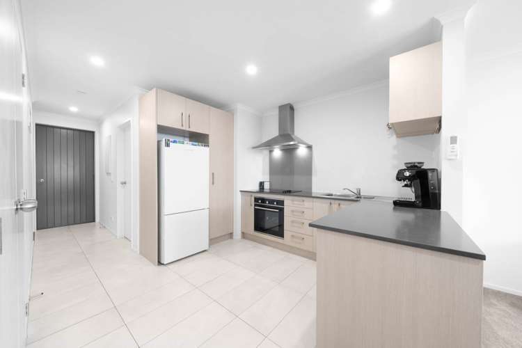 43 Saddleback Crescent Papakura_5