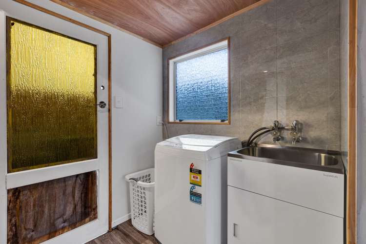 3/166 Ngamotu Road Spotswood_19