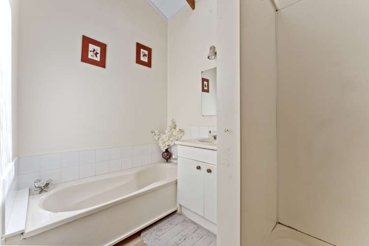 2/74 Cockayne Crescent Sunnynook_13