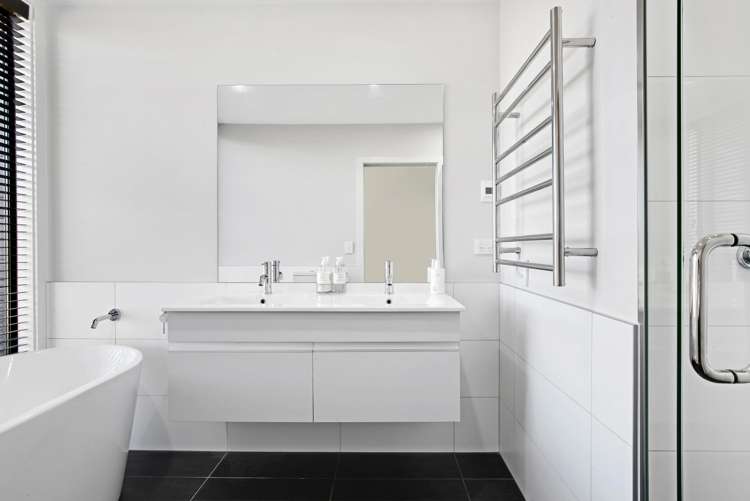 4 Kokako Lane Jacks Point_21