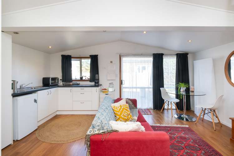 84 Vigor Brown Street Napier South_12