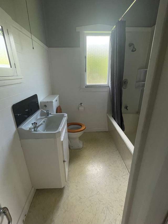 14 Heath Grove Waiwhetu_4