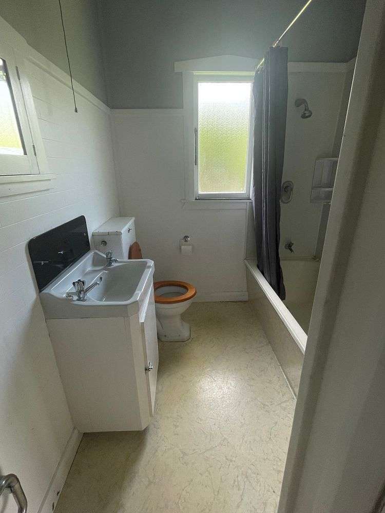 14 Heath Grove Waiwhetu_4