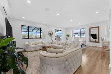 13 PEACOCK PLACE_4