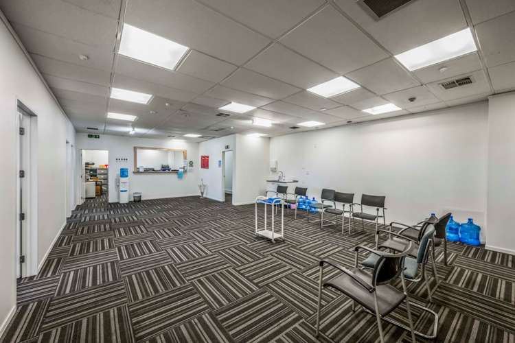 Unit B/199 Lincoln Road Henderson_20