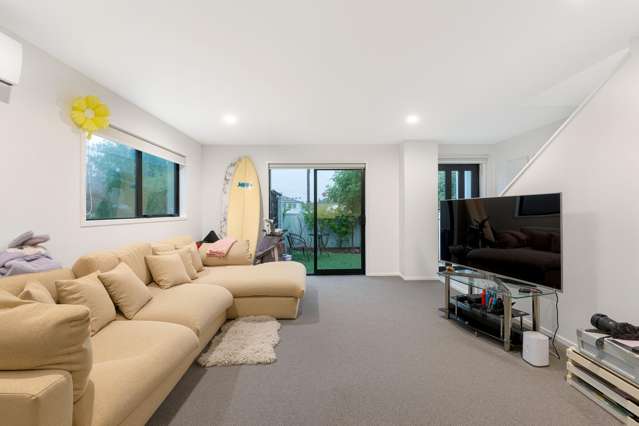 1/21 Karamu Street Te Atatu Peninsula_2