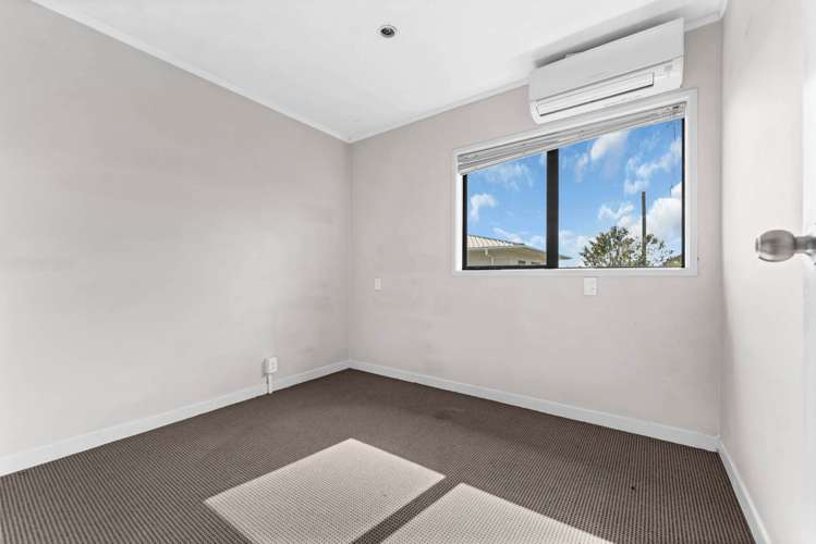 104 Lincoln Road Henderson_17