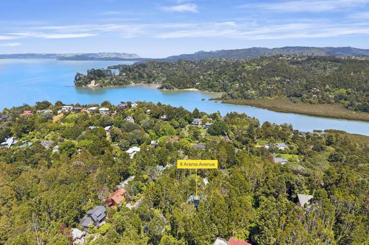 8 Arama Avenue Titirangi_24