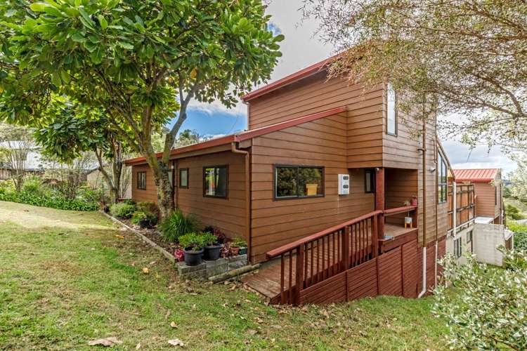 62 Langana Avenue Browns Bay_23