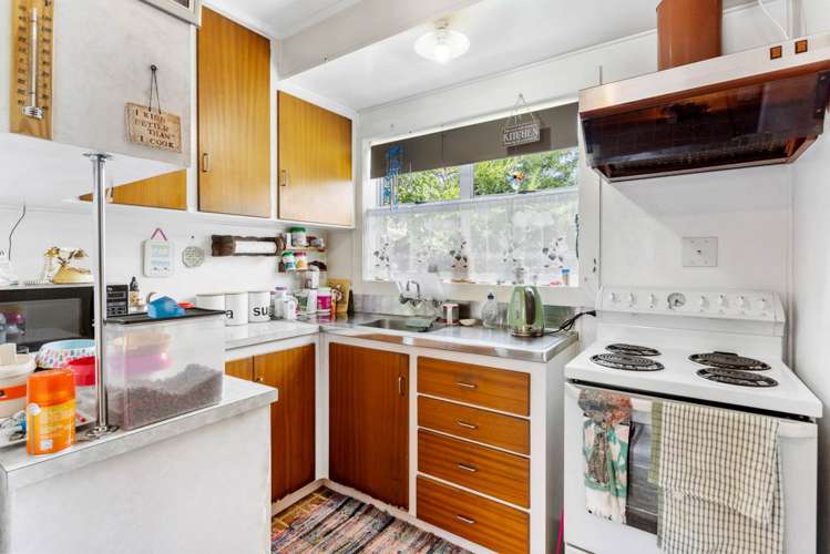 2/4 Scott Road Papakura_4