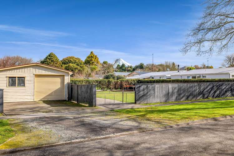 5 Percy Avenue Stratford_21