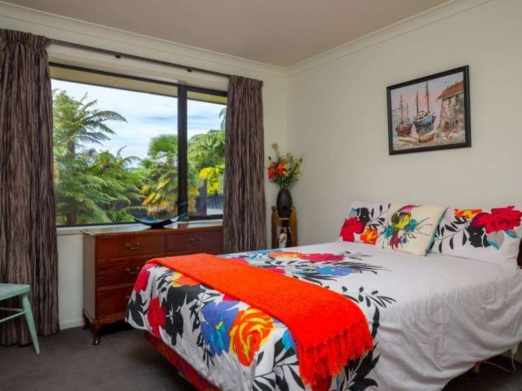 12 Nottinghill Drive Springlands_13