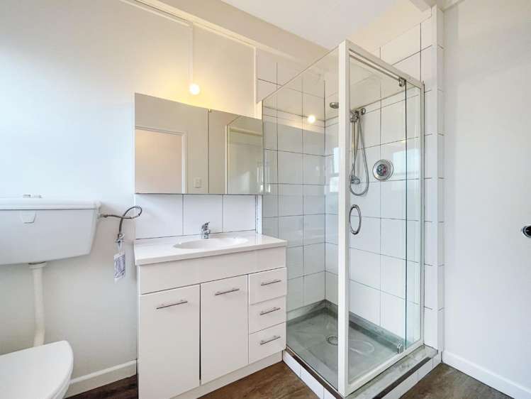 2/626 Church Street 2145_6