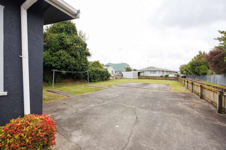 1-3/11 Pascal Street Palmerston North Central_33