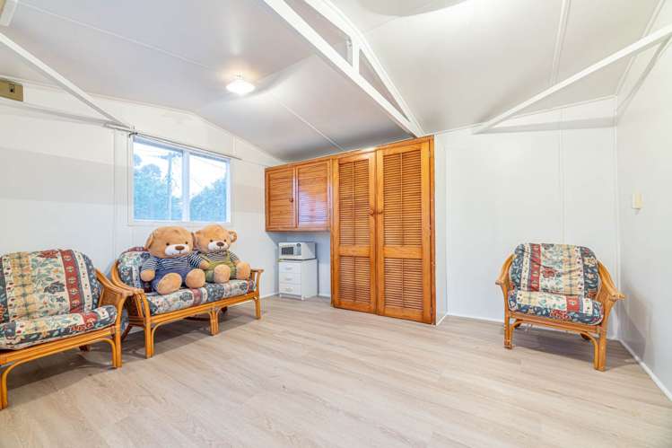 2/17 Roberts Road Te Atatu South_16