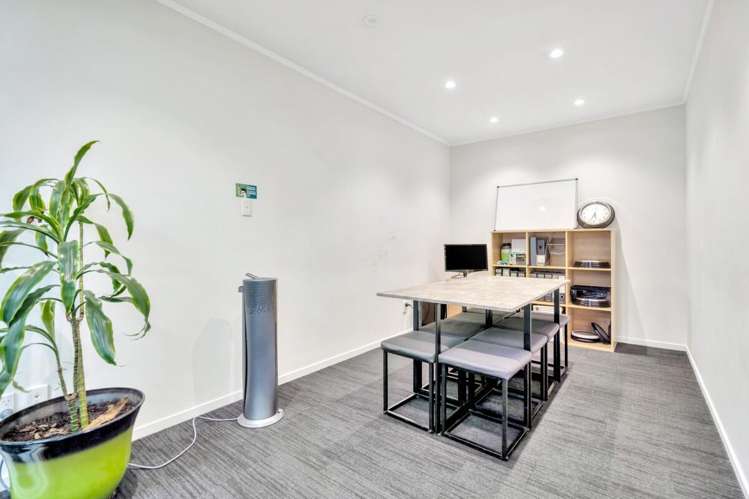 17-19 Constellation Drive Rosedale_15