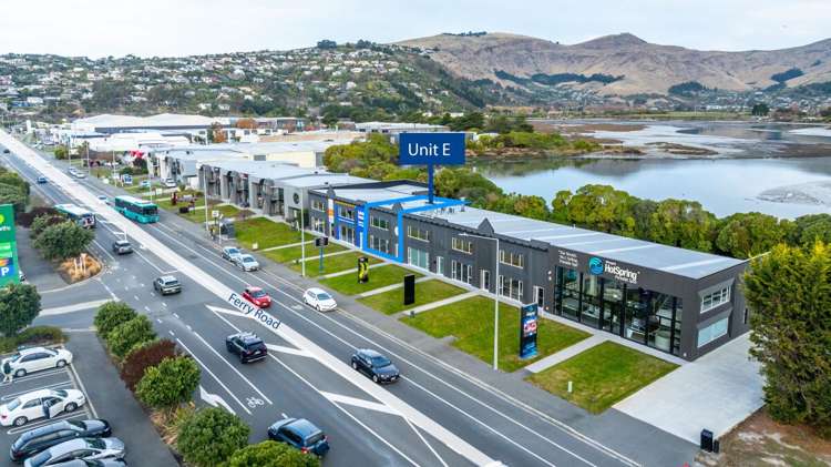 4, 1004 Ferry Road Ferrymead_3