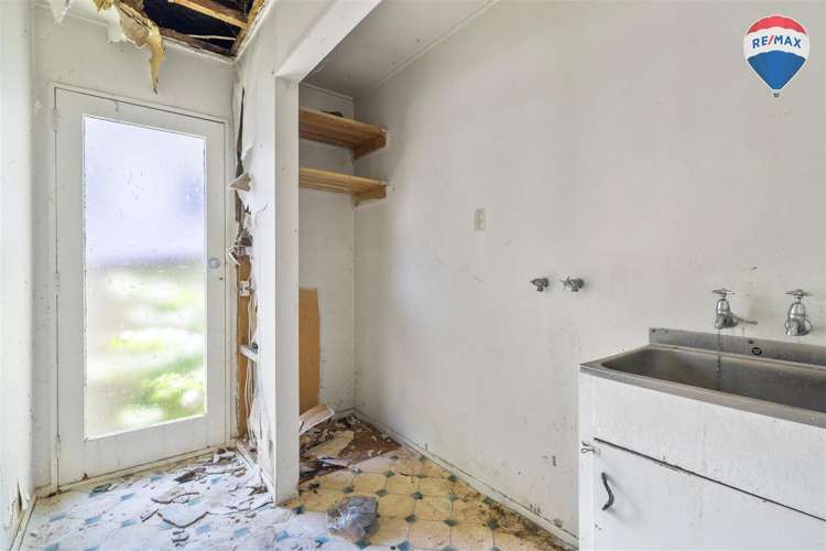 122 Hair Street Wainuiomata_11