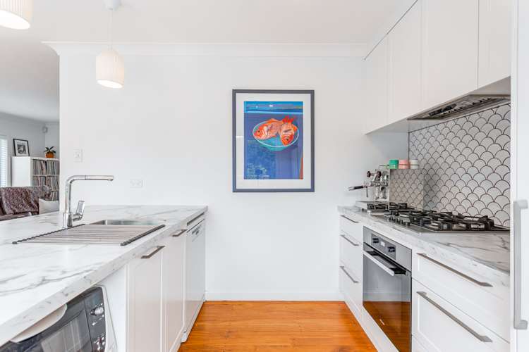 149 Seabrook Avenue New Lynn_6