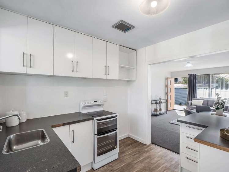 4/162 Stanmore Road Linwood_9