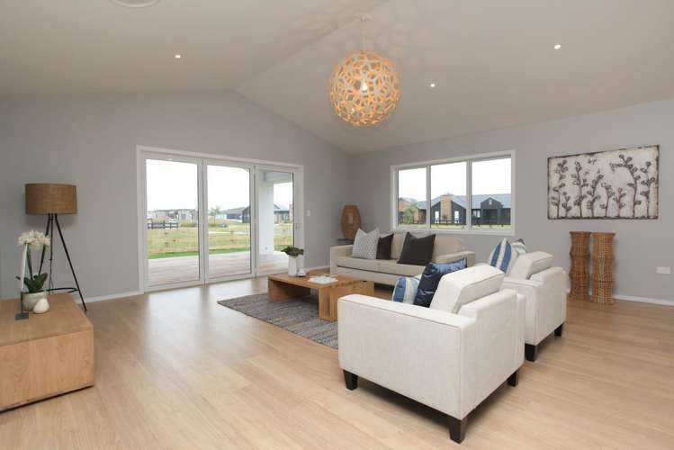 7 Alan Livingston Drive Cambridge_6