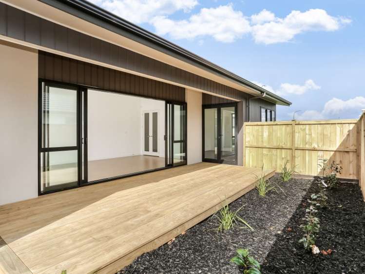 27 Andalusian Way Karaka_7