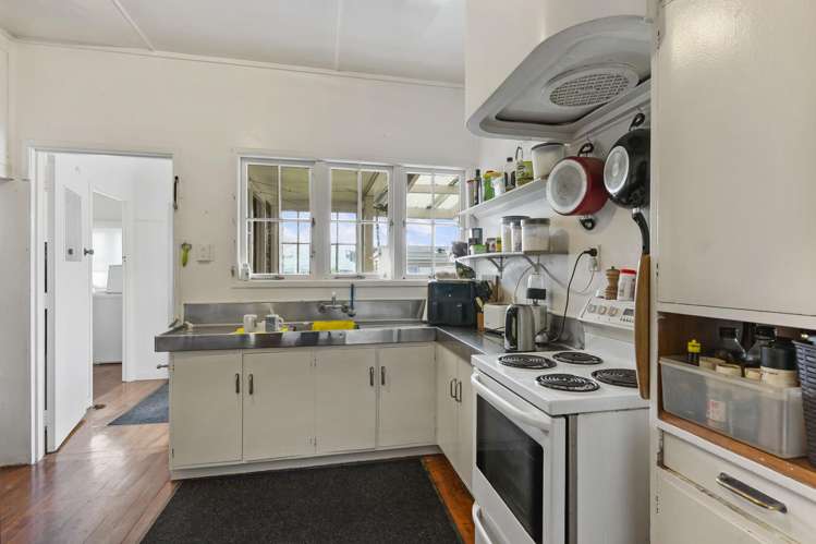 276 Shirley Road_3