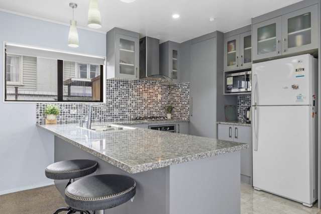 2/86 Alfriston Road Manurewa East_4