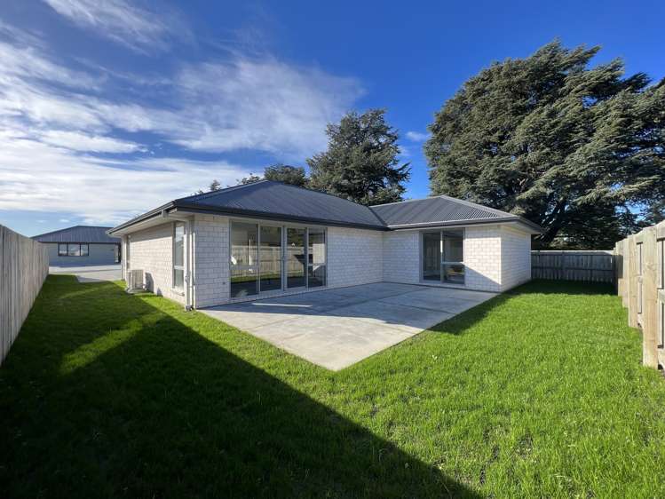 42 Geoff Geering Drive Netherby_16