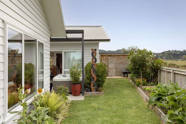 2 Karanema Place Coastlands Whakatane_27