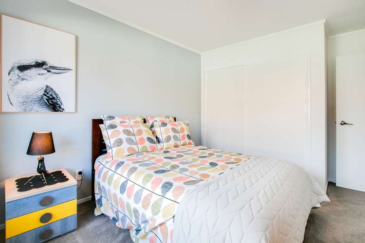 2 Fern Grove Taradale_9